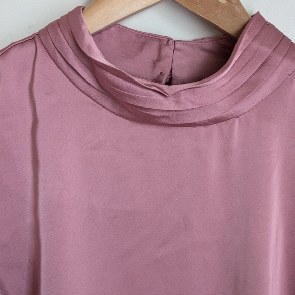 🆕 Halogen Pink Foxglove Long Sleeve Top Blouse Mock Neck Trumpet Sleeves XL - Picture 4 of 16